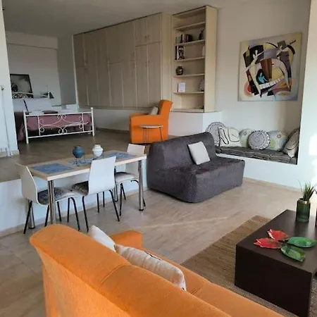 Apartment Colourful ! View ! Free Parking *