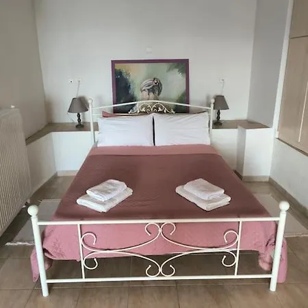 Colourful ! View ! Free Parking Apartment