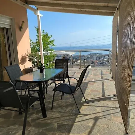 Apartment Colourful ! View ! Free Parking