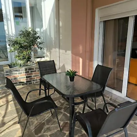 Apartment Colourful ! View ! Free Parking *