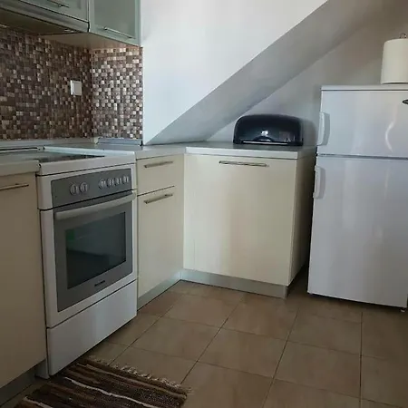 Colourful ! View ! Free Parking Apartment