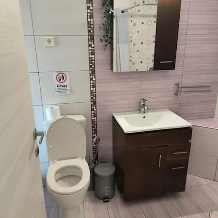 Apartment Colourful ! View ! Free Parking